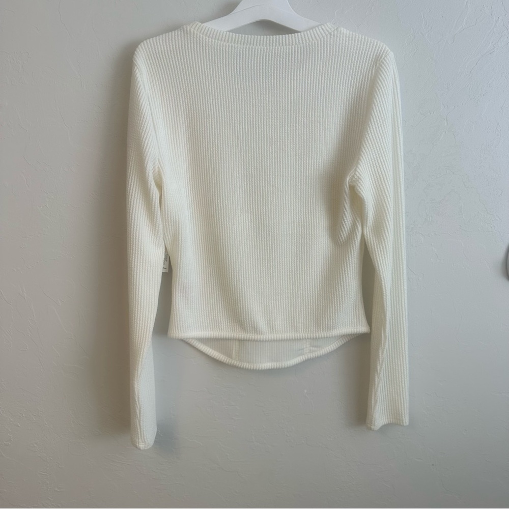White Ribbed Top - Picture 5 of 5